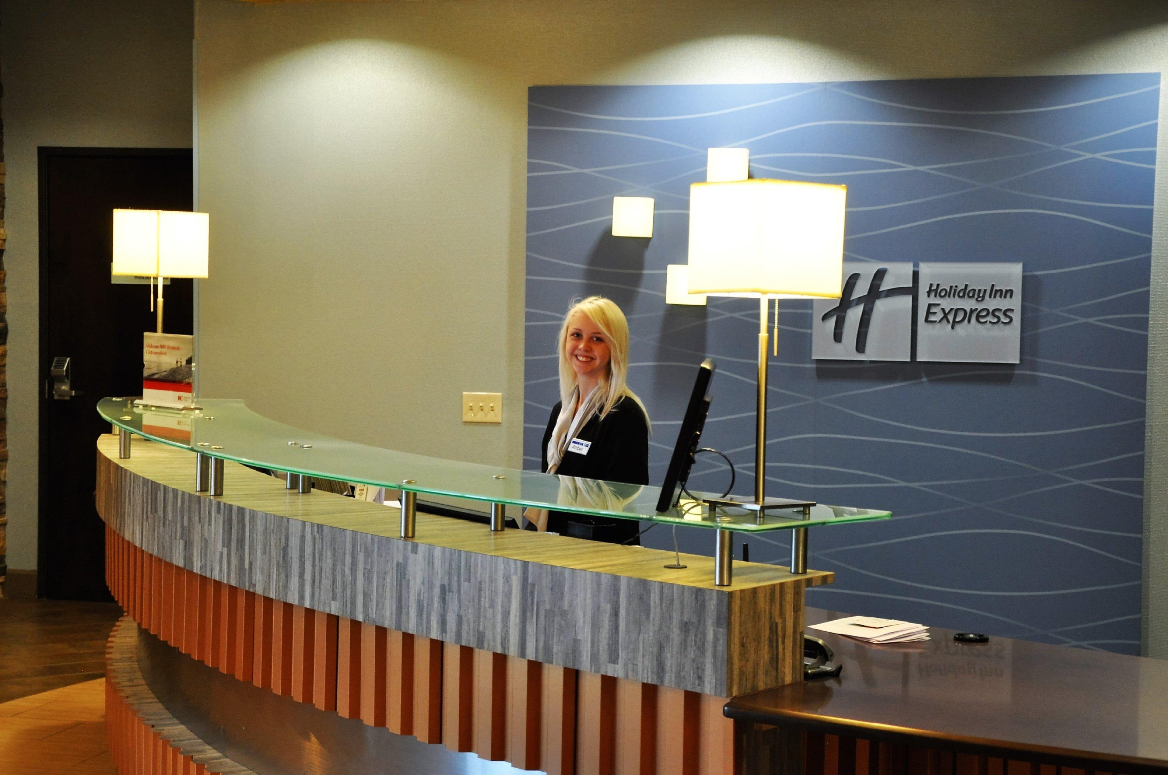 Holiday Inn Express & Suites Perry-National Fairground Area By Ihg Zewnętrze zdjęcie