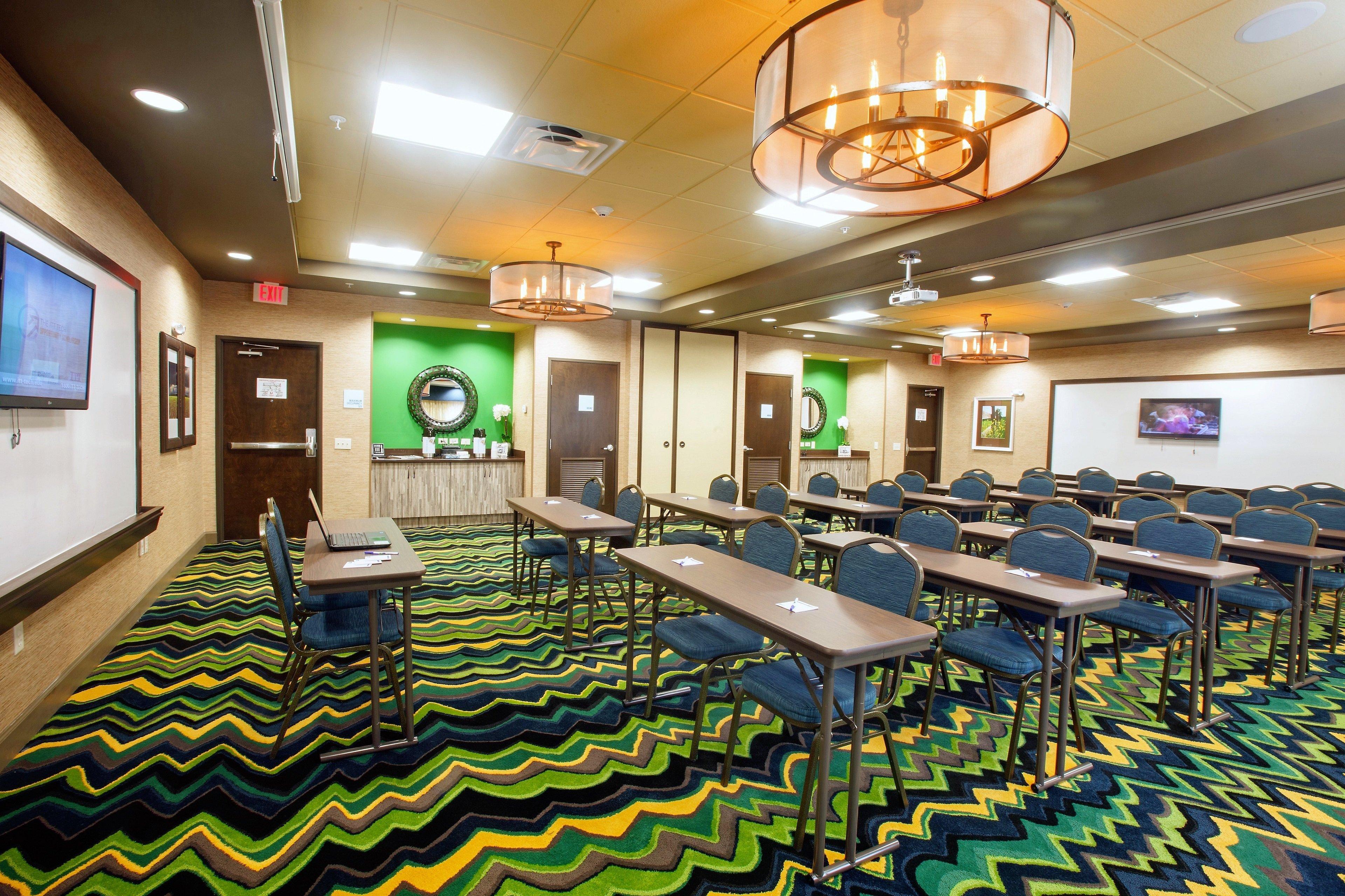 Holiday Inn Express & Suites Perry-National Fairground Area By Ihg Zewnętrze zdjęcie