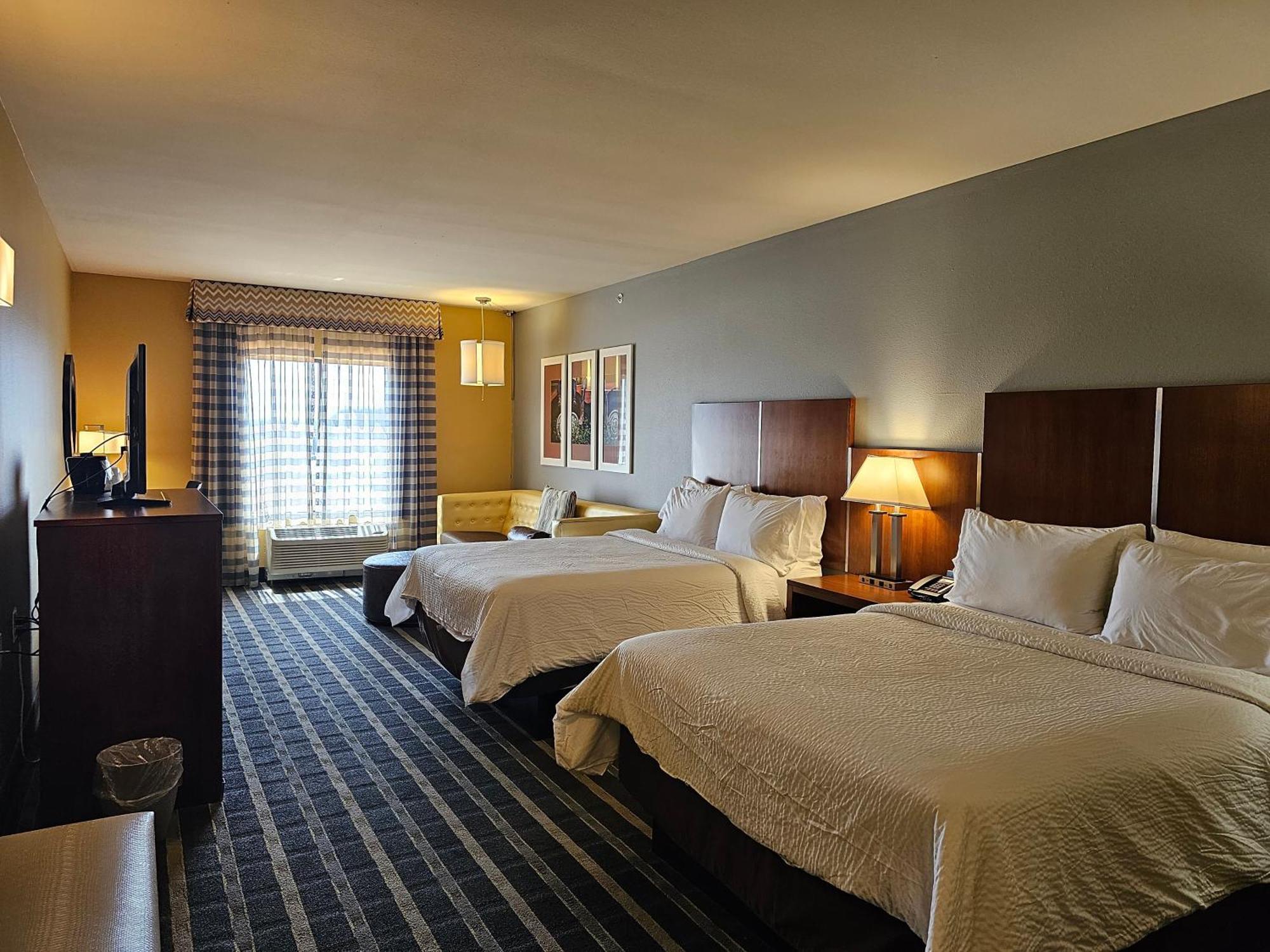 Holiday Inn Express & Suites Perry-National Fairground Area By Ihg Zewnętrze zdjęcie